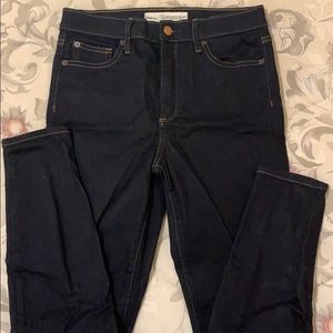 True Skinny Super High Rise jeans